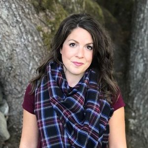 Meet your Posher, Nadine